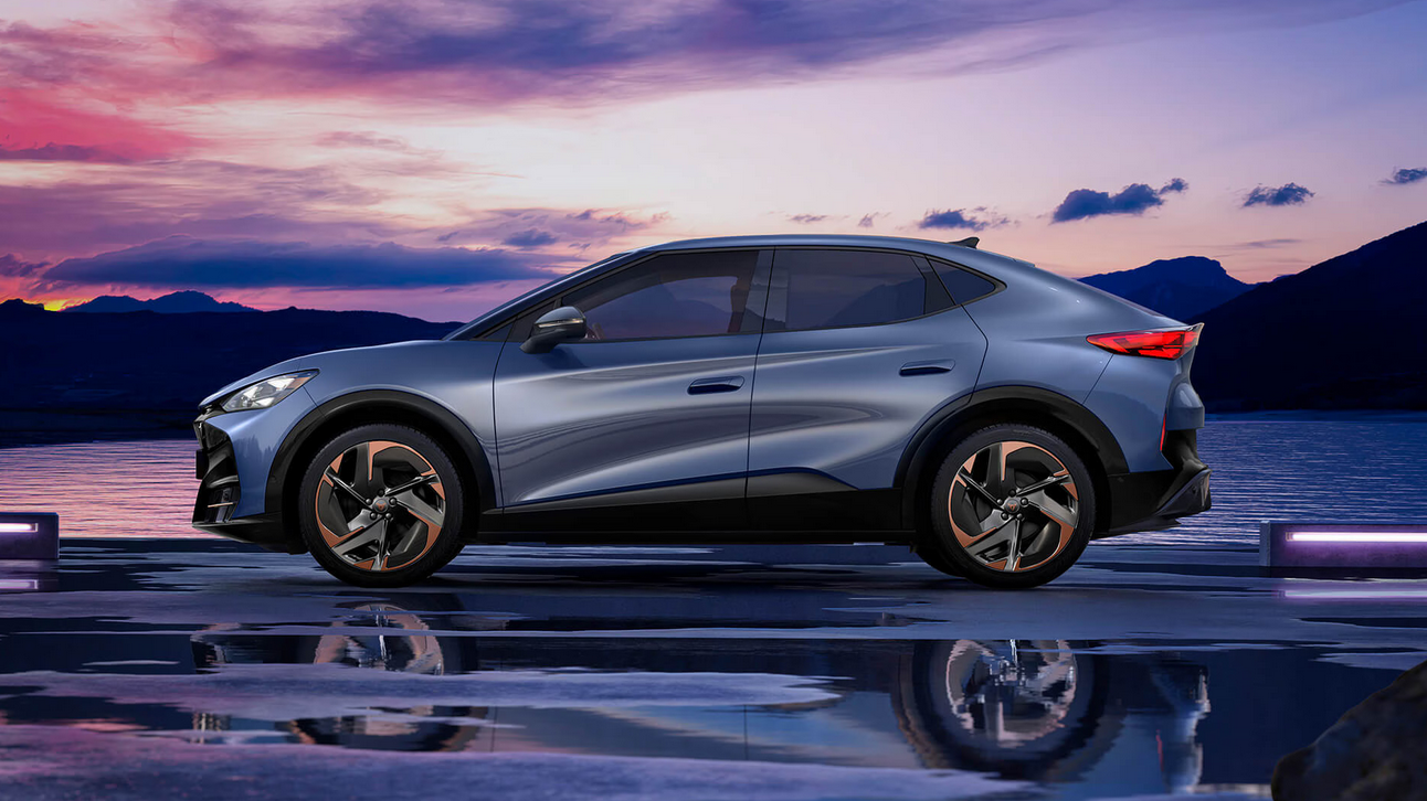 CUPRA Tavascan Elektro-SUV Gebrauchtwagen mit futuristischem Design und Power.