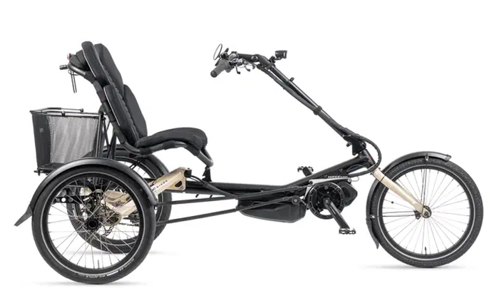 Hase Bike Trigo Up E Sesseldreirad in der Seitenansicht mit gangschaltung und e motor. 