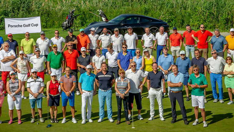 Teilnehmer des Golf Golf Cup des Porsche Zentrum Recklinghausen im Juni 2019