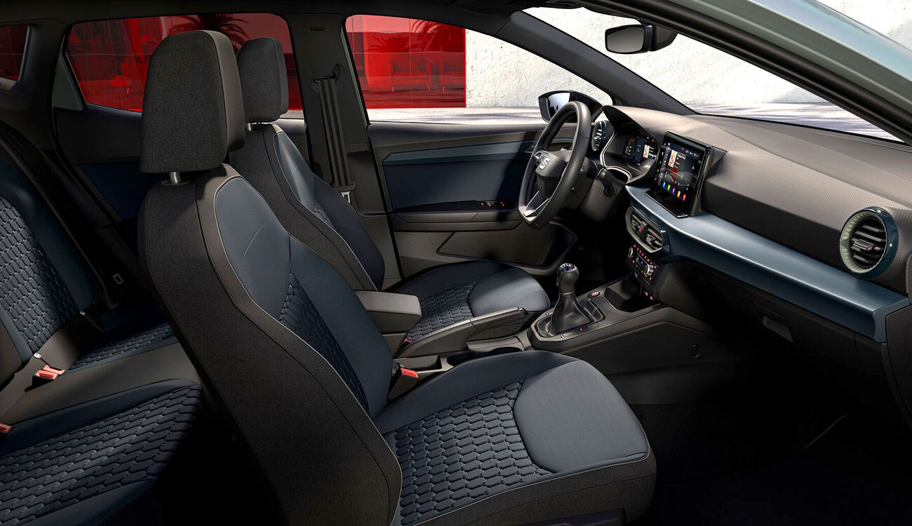 SEAT Ibiza Style Freisteller in Fiord Blau Interieur