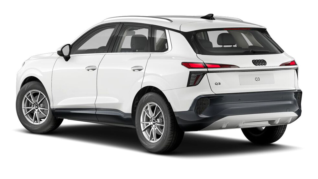 Der Audi Q3 SUV in Arkonaweiß in der Heckansicht