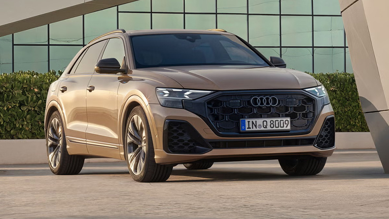 Audi Q8 SUV S line business TDI quattro