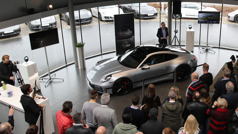 Präsentation des neuen Porsche 911 im Porsche Zentrum Soest