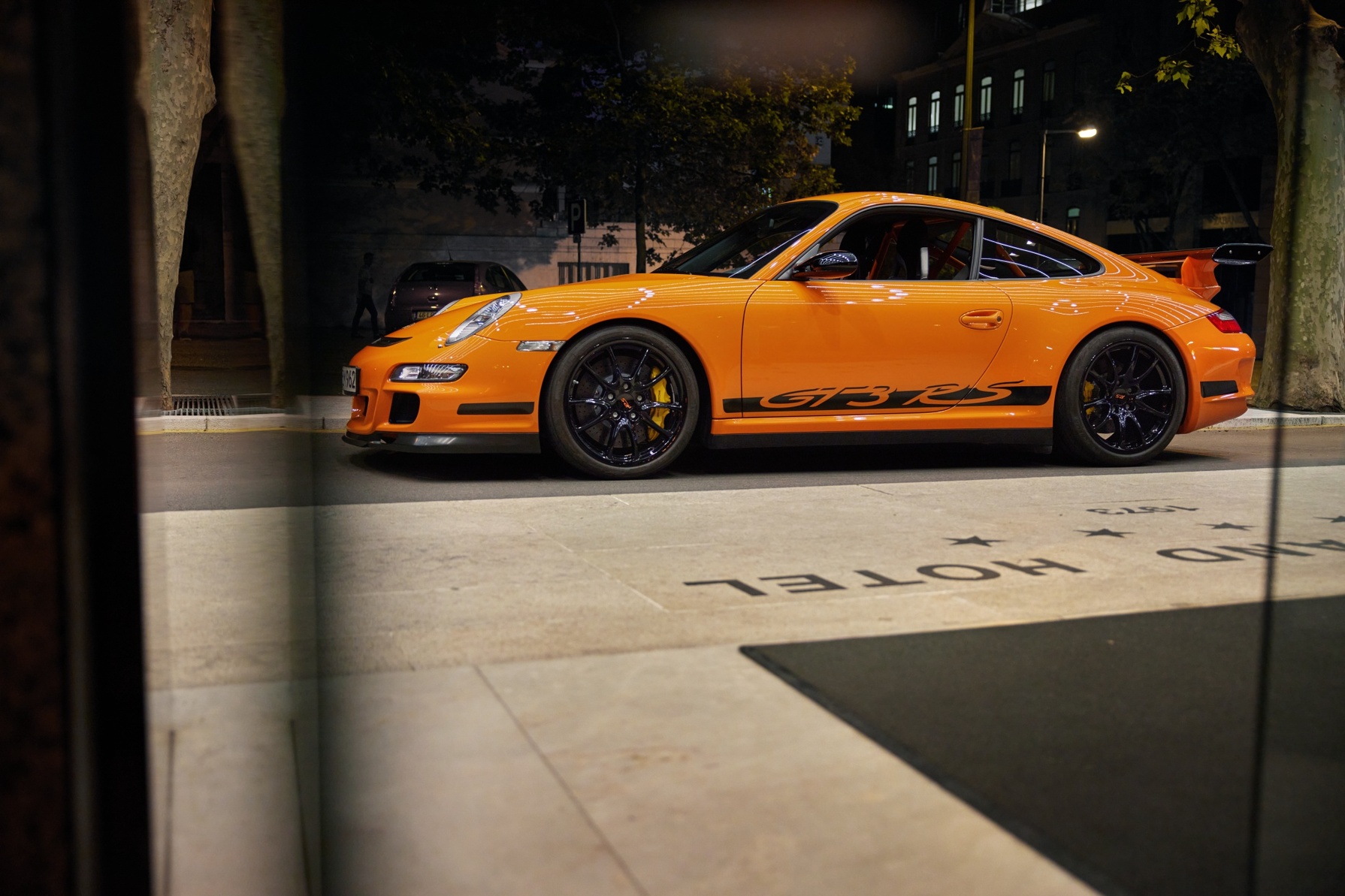 Porsche 911 mit Bi Turbo Motor und Benzin Antrieb