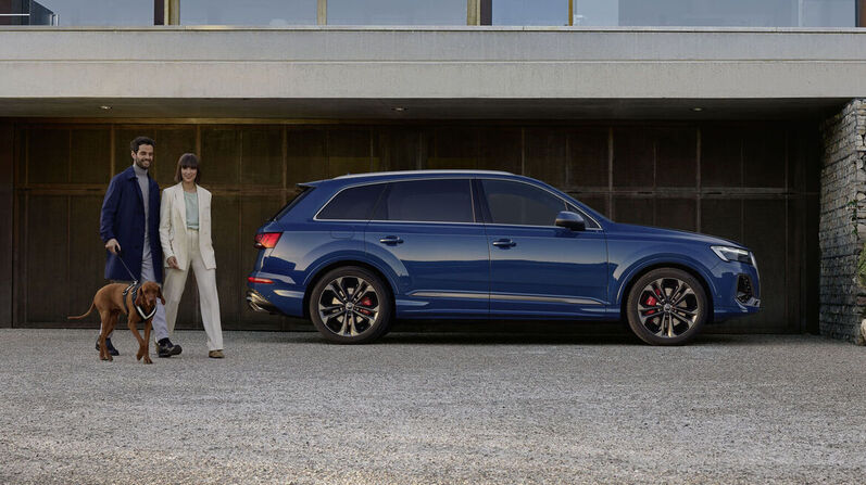 Audi Q7 in Blau