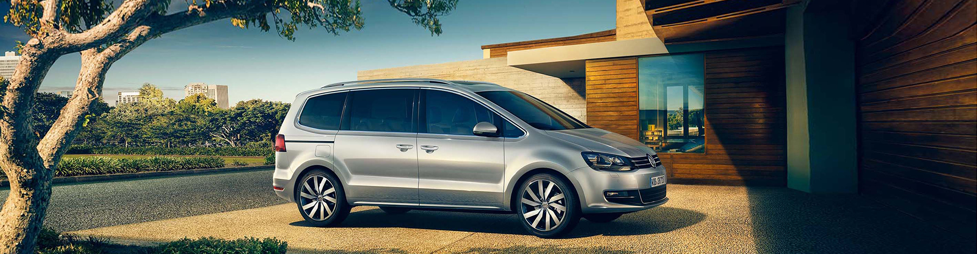 VW Sharan in silber Gebrauchtwagen kaufen