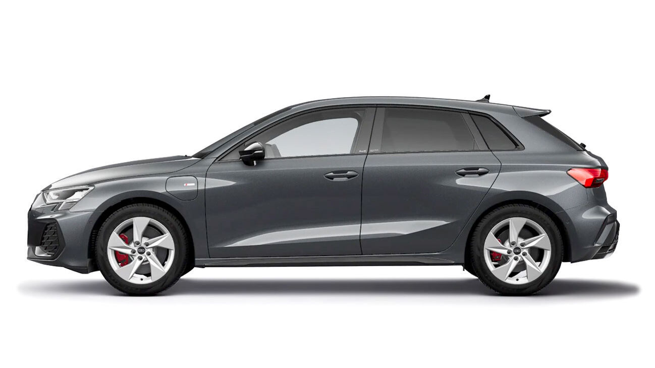 Audi A3 Sportback Hybrid Freisteller in Daytonagrau Perleffekt Seitenansicht
