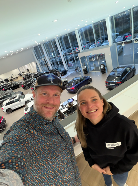 Überstunde x Hülpert