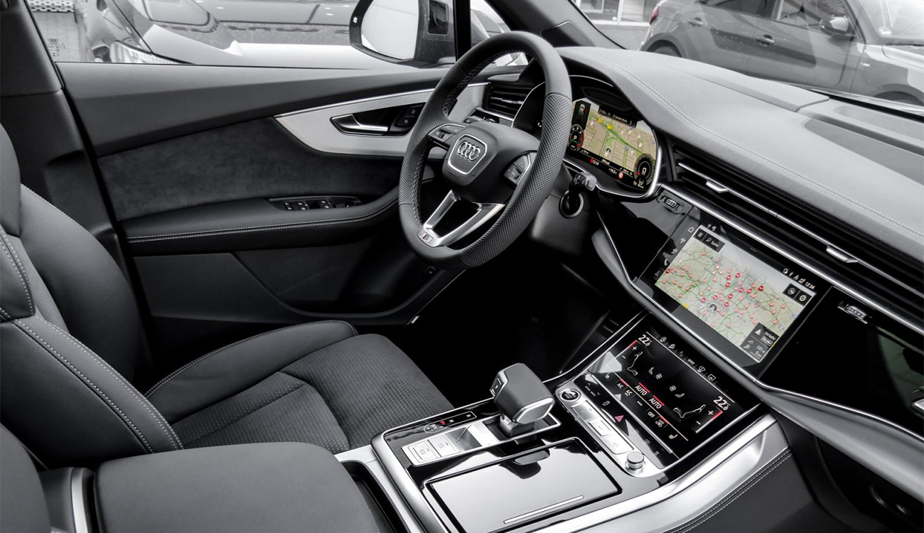 Audi Q7 Fahrzeugbild Innenraum