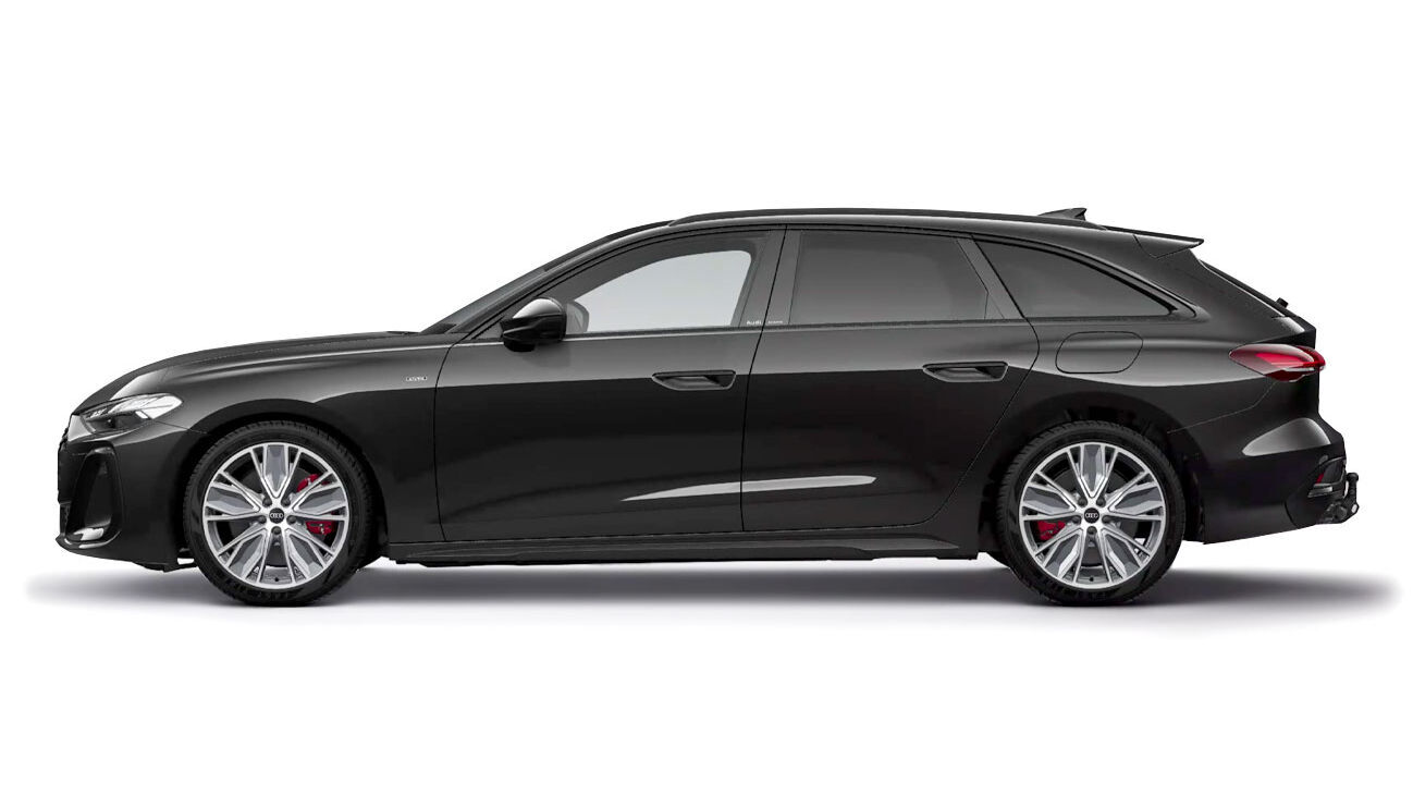 Audi A5 Avant Freisteller in Mythosschwarz Metallic Seitenansicht