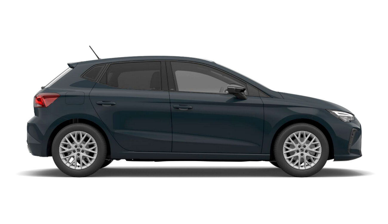 SEAT Ibiza FR Freisteller in Fiord Blau Seitenansicht