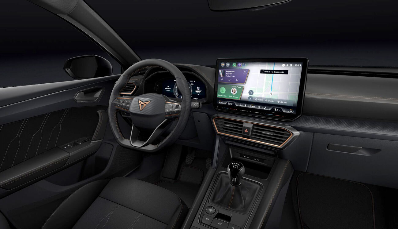 CUPRA Leon Freisteller in Fiord Blau Interieur