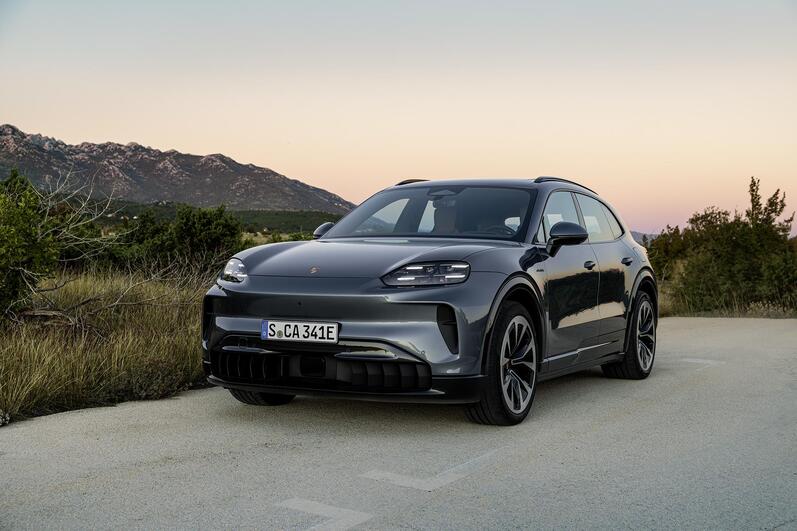Modellvarianten: Porsche Cayenne Electric, SUV, Elektroauto, Neuwagen