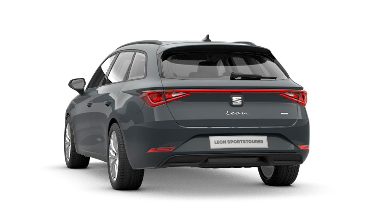 SEAT Leon Sportstourer e-HYBRID Freisteller in Fiord Blau Heckansicht