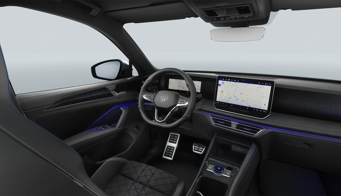 Tiguan R-Line eHybrid in Pure White Innenansicht