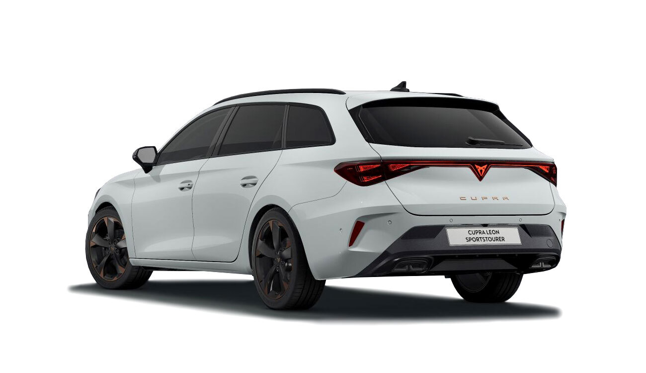 CUPRA Leon Sportstourer Freisteller in Glacial Weiß Metallic Heckansicht